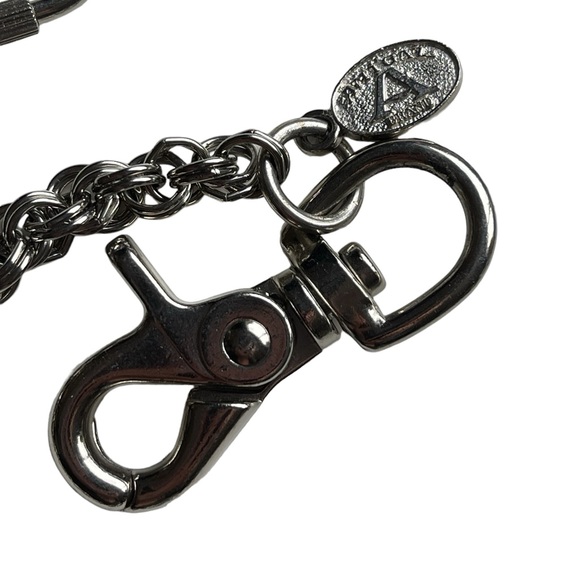 Amigaz Brand 35” Wallet Chain - Picture 5 of 10